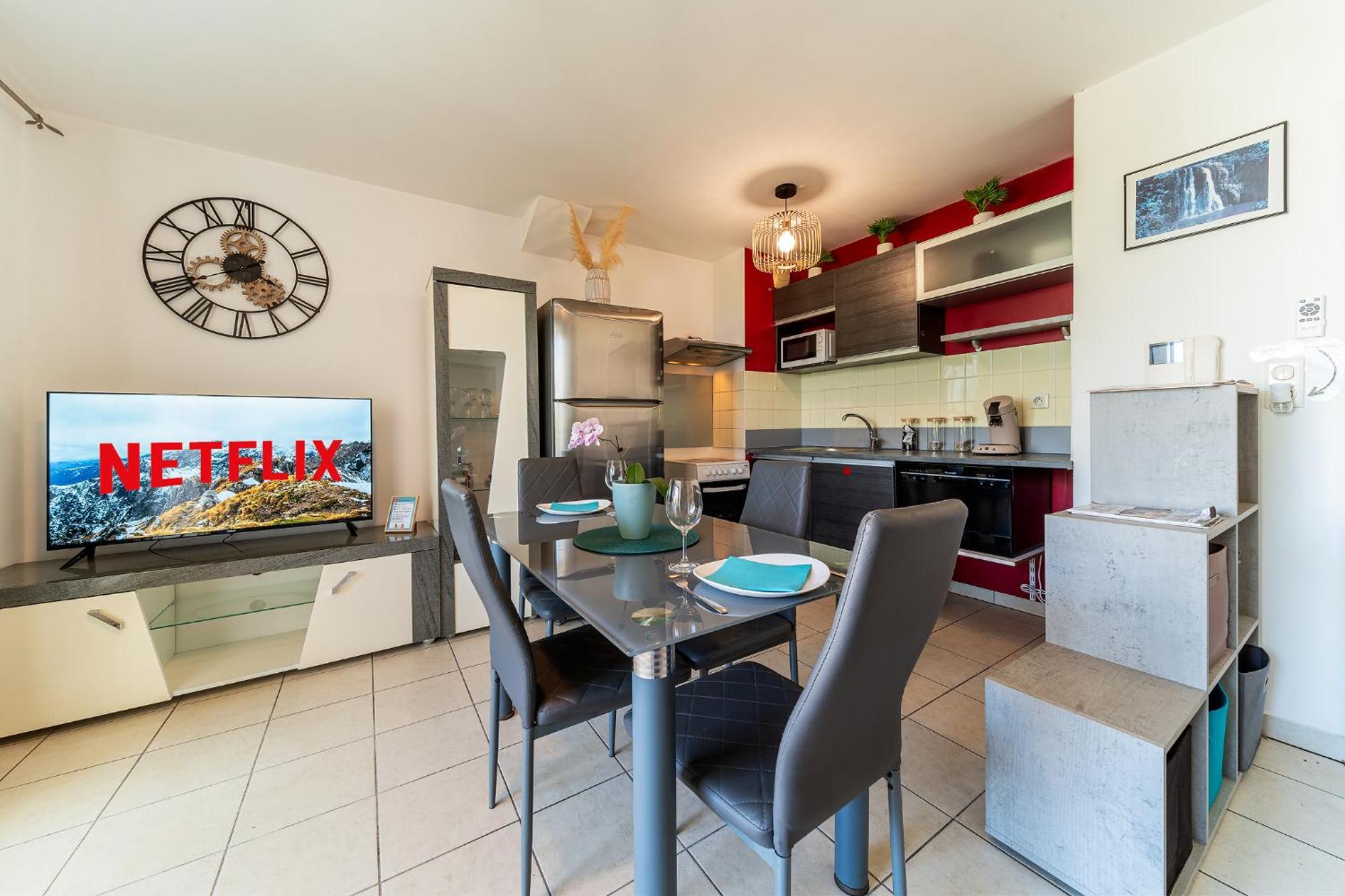 Arrivee Autonome - Parking Interieur - Netflix Apartment แซงต์-เดอนี ภายนอก รูปภาพ