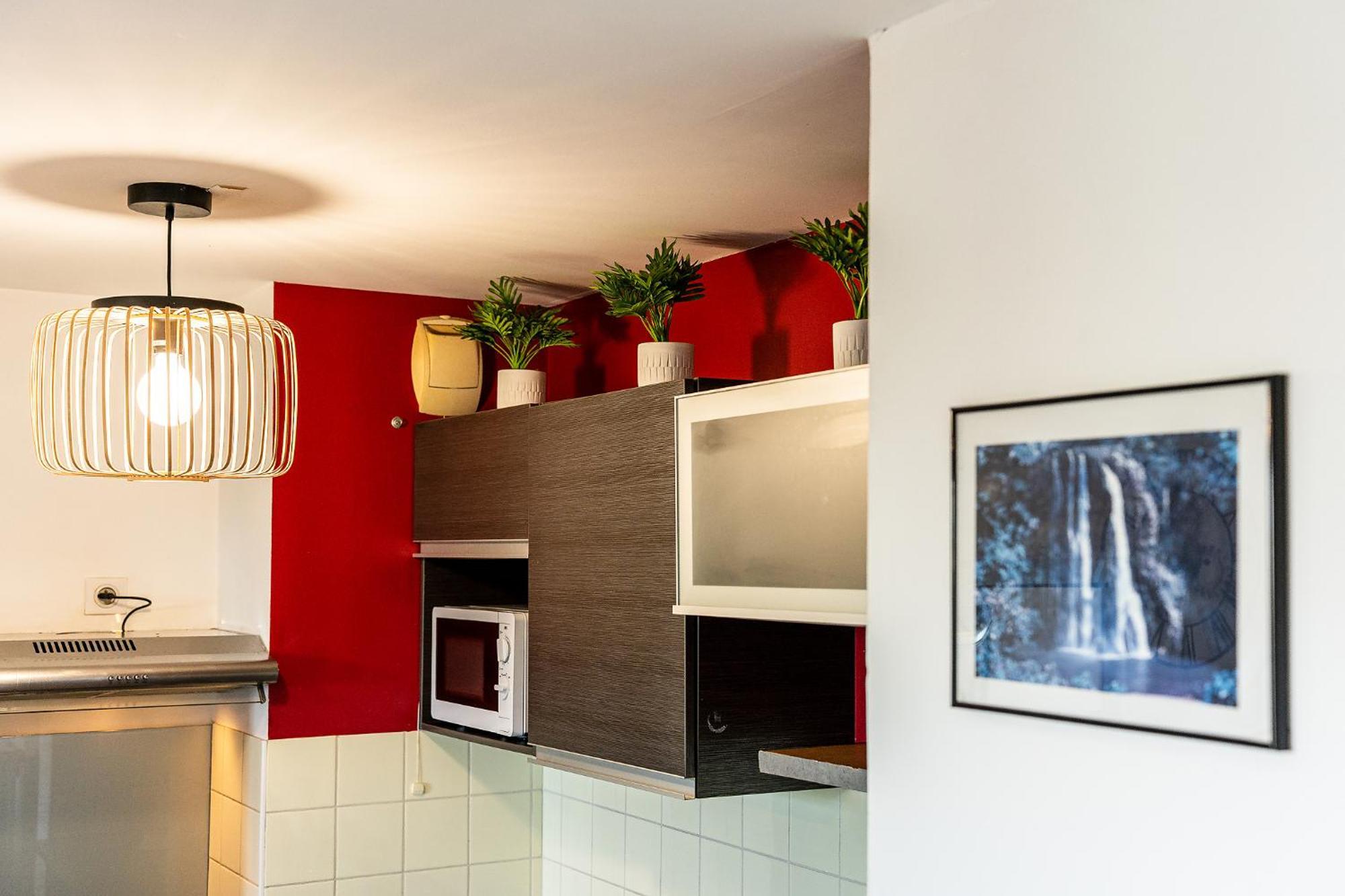 Arrivee Autonome - Parking Interieur - Netflix Apartment แซงต์-เดอนี ภายนอก รูปภาพ
